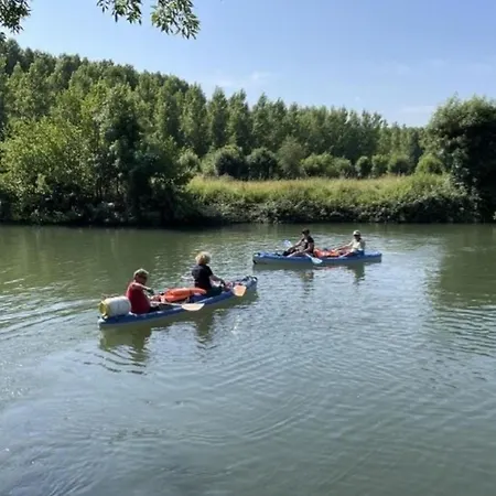 Camping Avec Clim, Animaux Ok - 6 Pers. - Api-1-52-2965 *